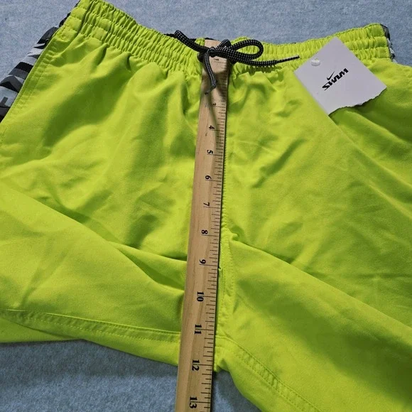 NIKE Shorts Volley Swim Trunks Mens Mesh-Lined Size Small Green Elastic Waist